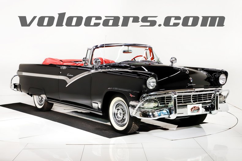 Ford-Fairlane-1956-Raven-Black-Red
