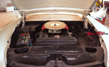 Ford-Fairlane-1956-Sedan-21