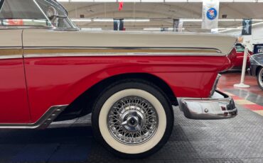 Ford-Fairlane-1957-30