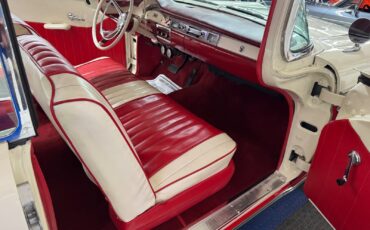 Ford-Fairlane-1957-39