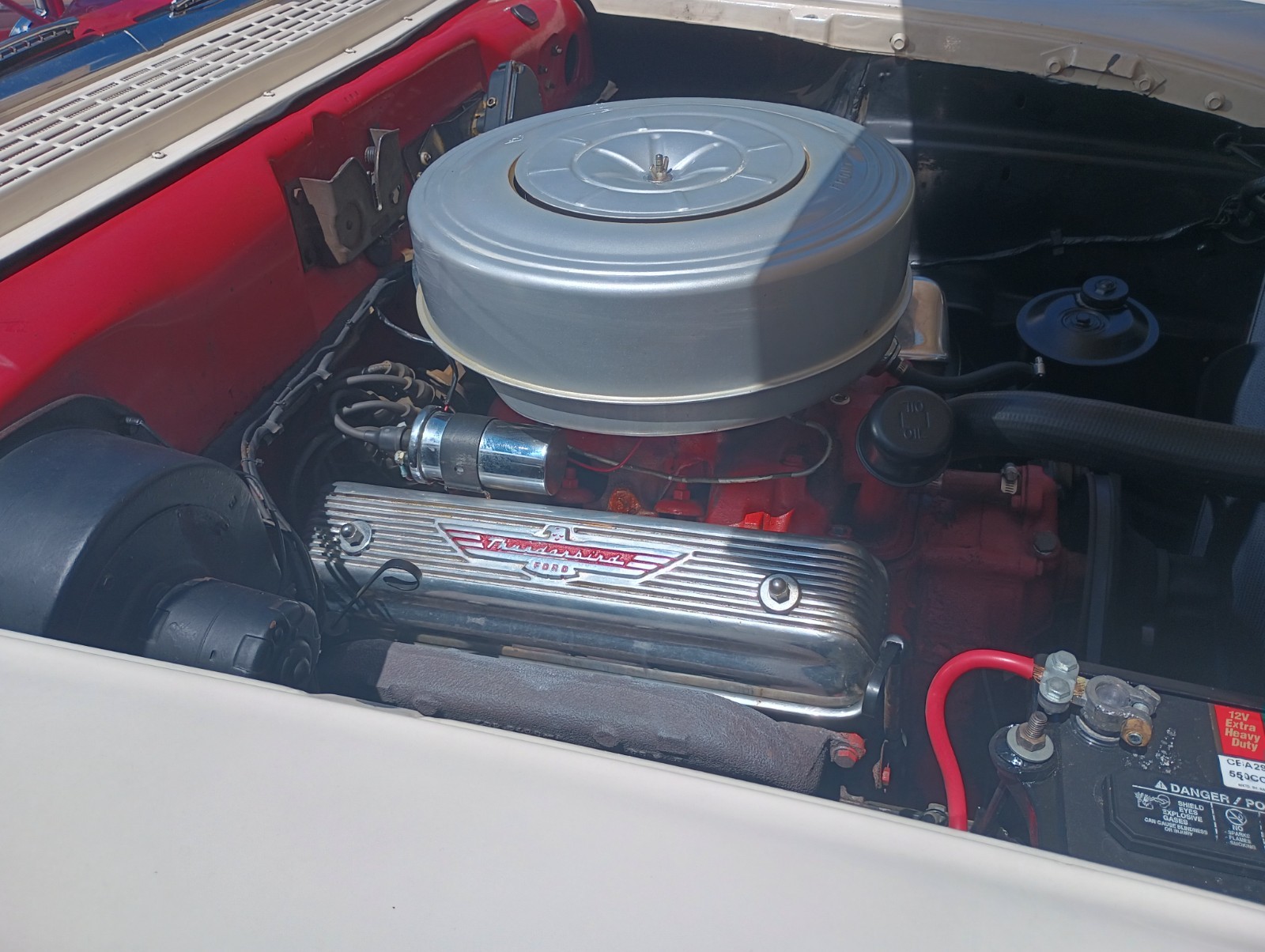 Ford-Fairlane-1957-Convertible-22
