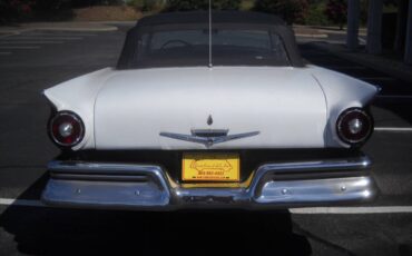 Ford-Fairlane-1957-Convertible-4