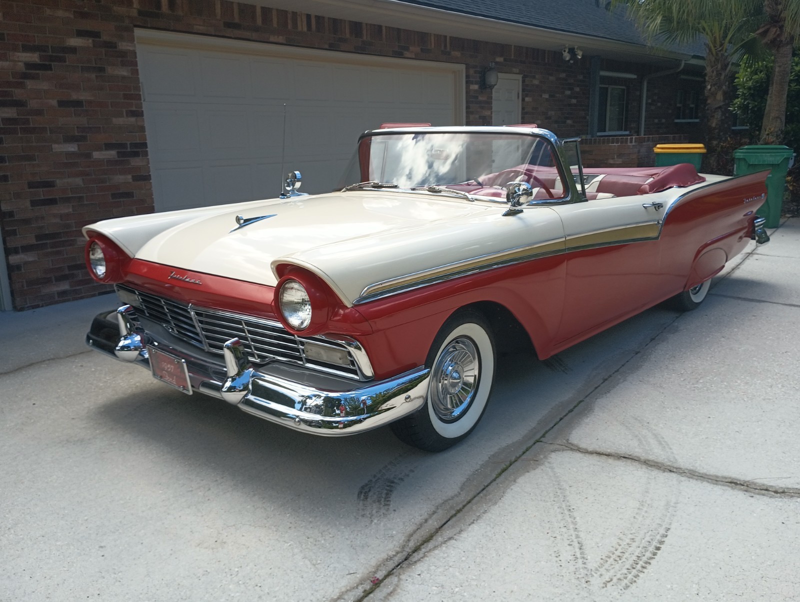 Ford Fairlane 1957 Convertible