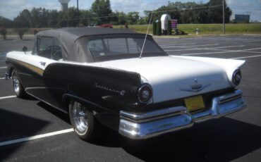 Ford-Fairlane-1957-Convertible-5