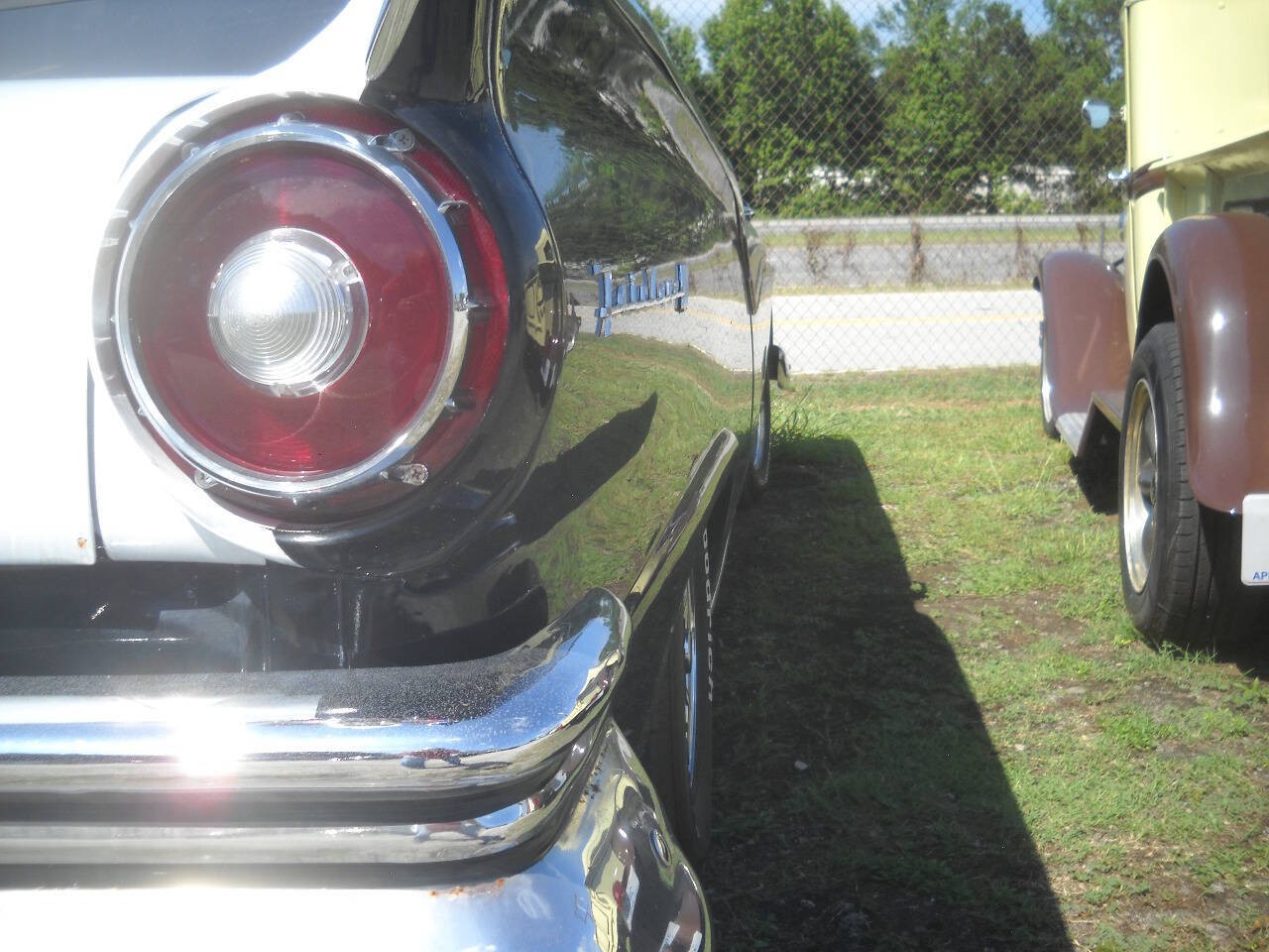 Ford-Fairlane-1957-Convertible-8