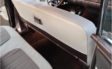 Ford-Fairlane-1957-CreamMocha-CreamMocha-19