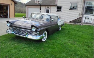 Ford-Fairlane-1957-CreamMocha-CreamMocha-8