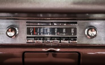 Ford-Fairlane-1957-Dusk-Rose-Rose-10