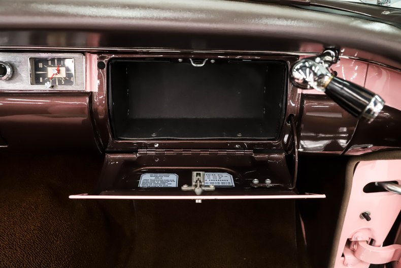 Ford-Fairlane-1957-Dusk-Rose-Rose-44