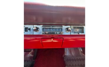 Ford-Fairlane-1957-Red-RedWhite-10