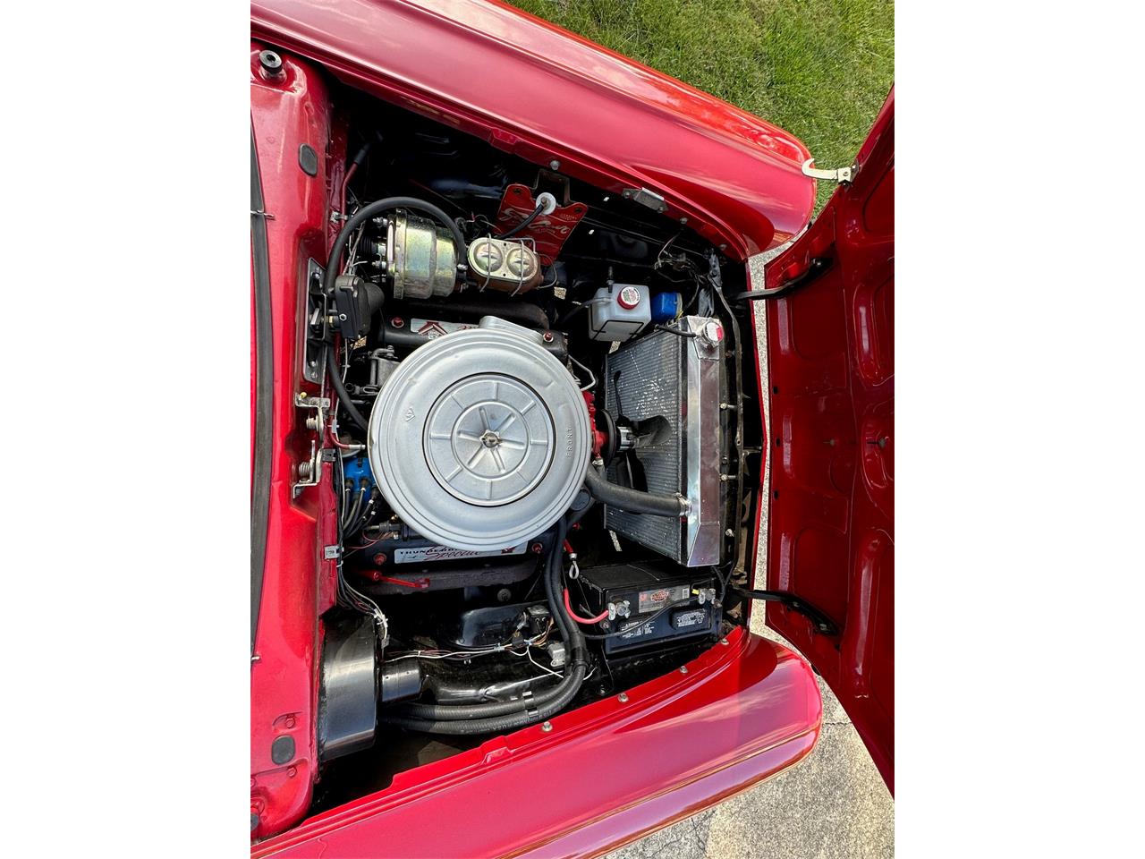 Ford-Fairlane-1957-Red-RedWhite-11