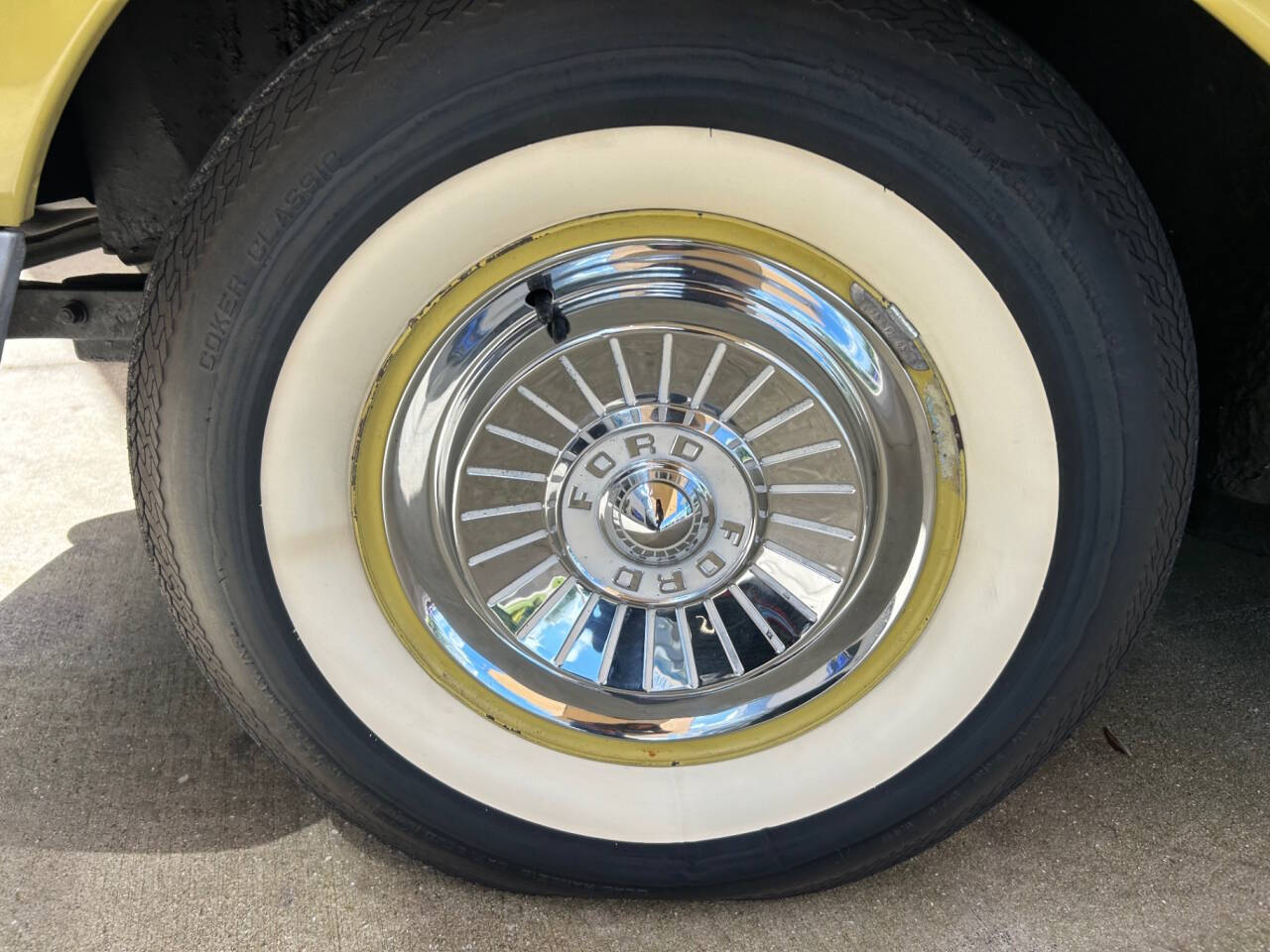 Ford-Fairlane-1957-Wagon-12