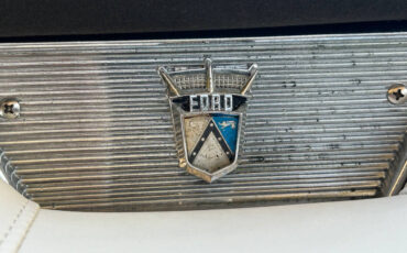 Ford-Fairlane-1957-Wagon-21