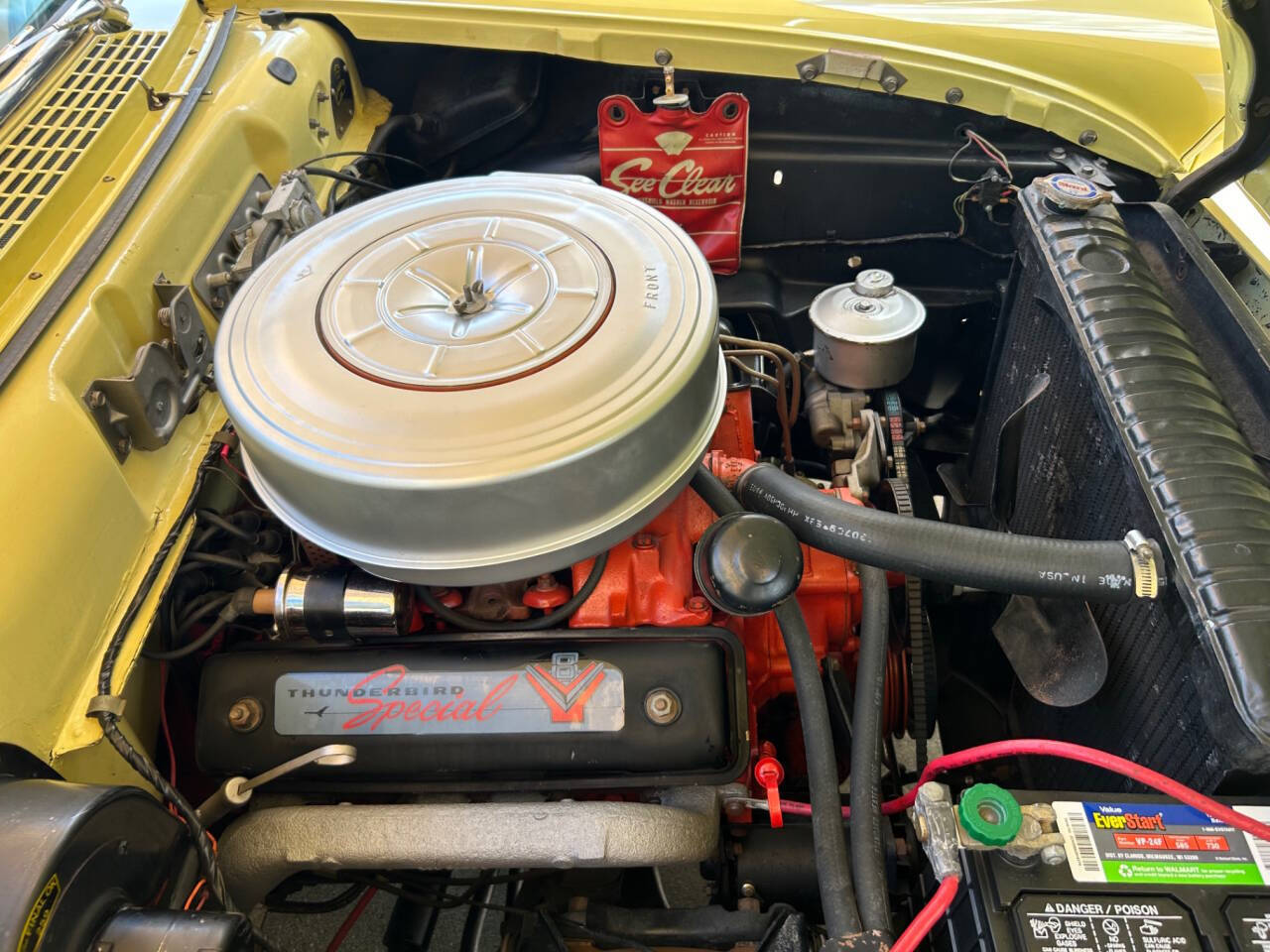 Ford-Fairlane-1957-Wagon-26