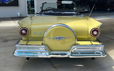 Ford-Fairlane-1957-Wagon-5