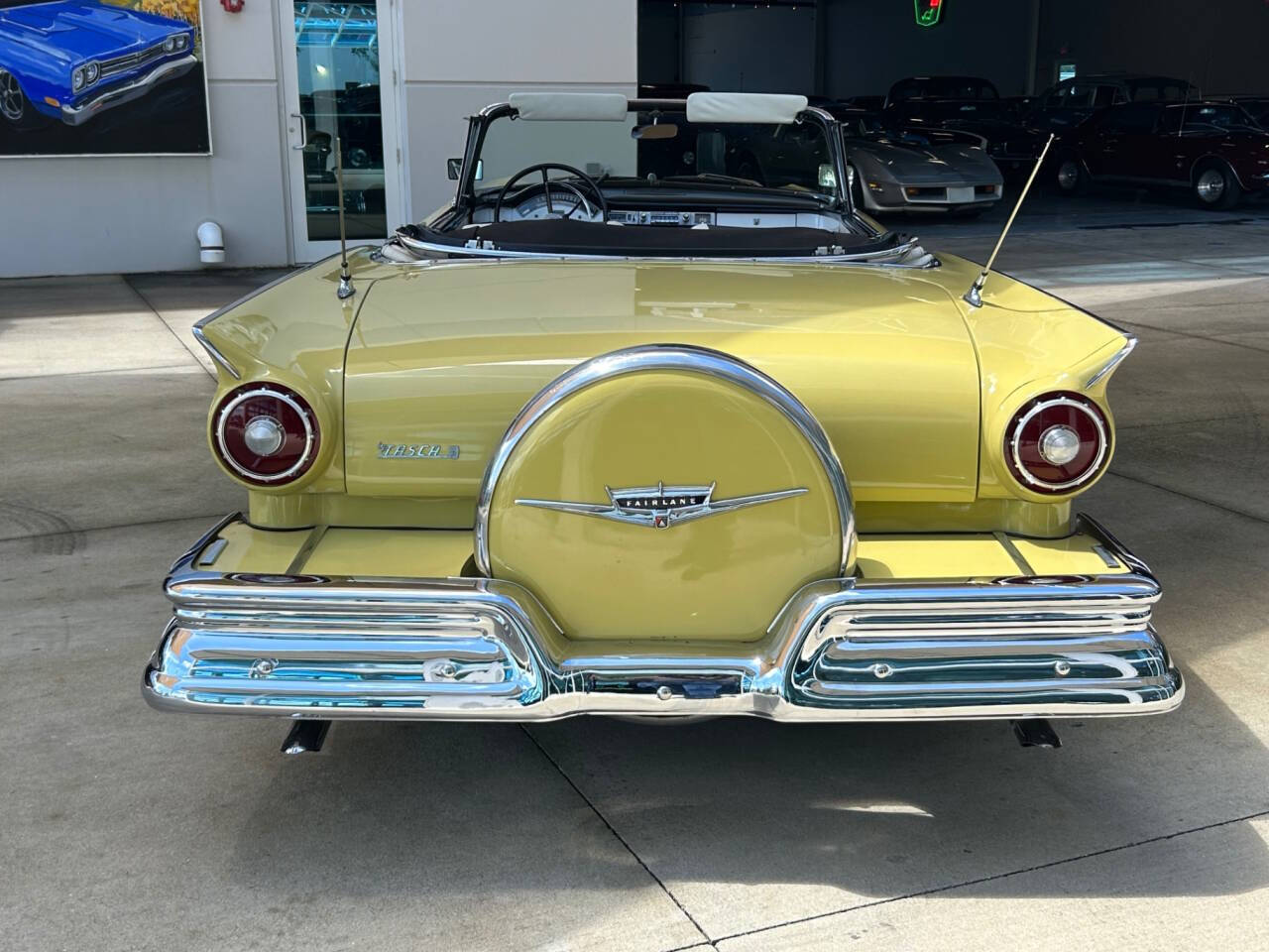 Ford-Fairlane-1957-Wagon-5