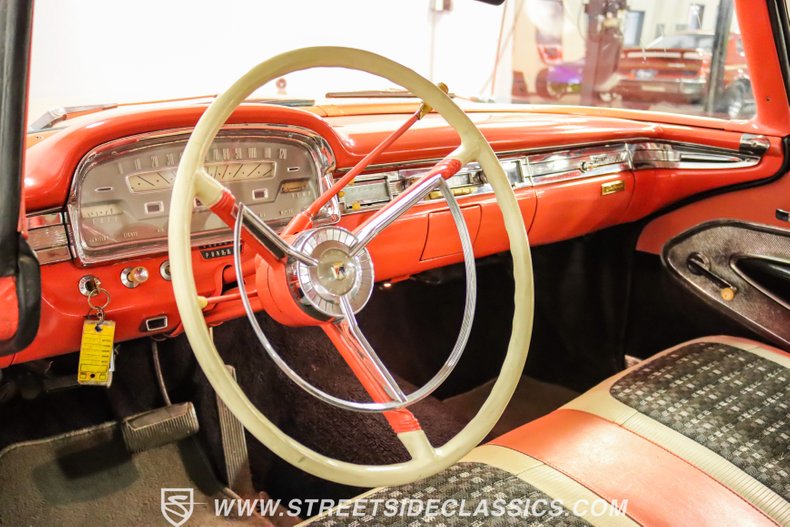 Ford-Fairlane-1959-Geranium-Geranium-43