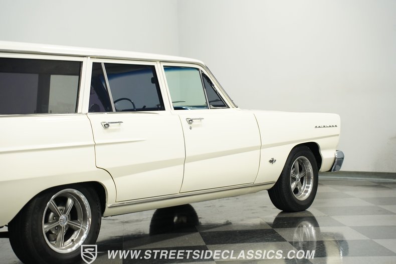 Ford-Fairlane-1965-WImbledon-White-Gray-28