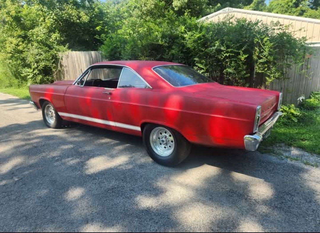 Ford-Fairlane-1966-12