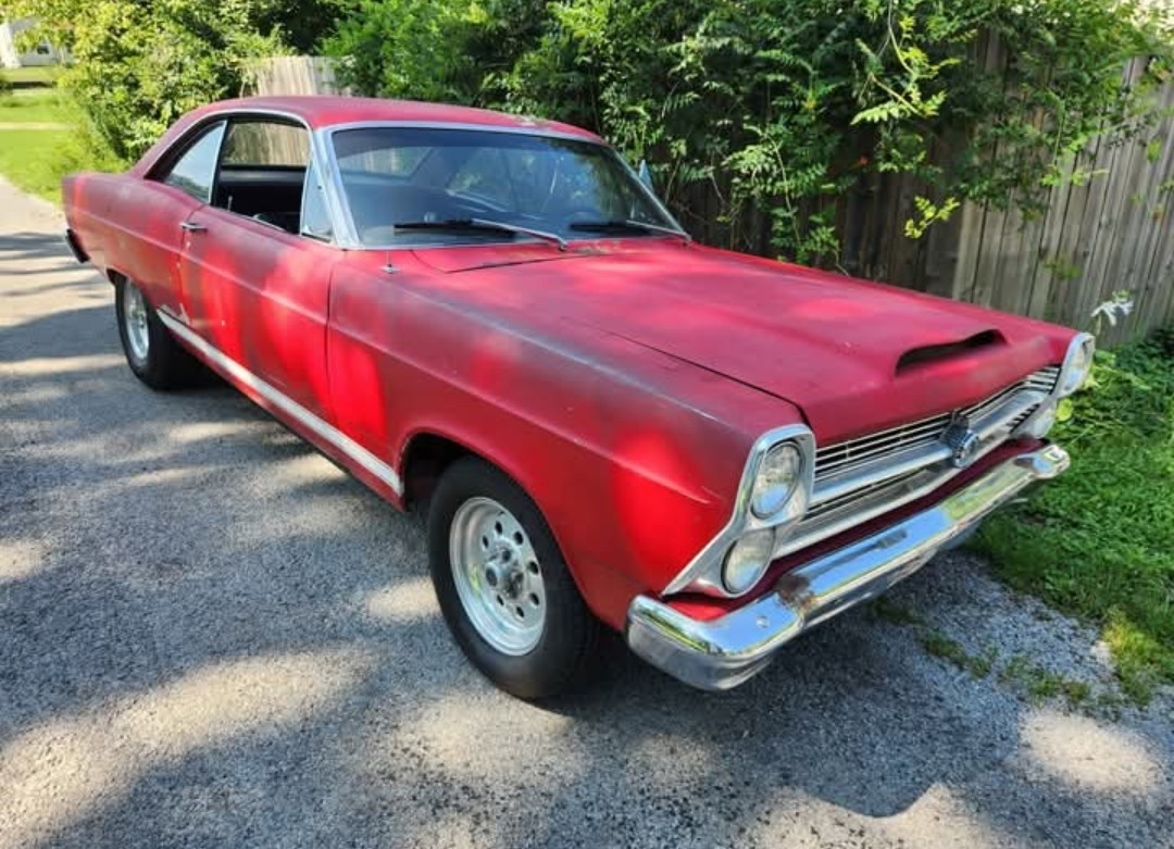 Ford-Fairlane-1966-3