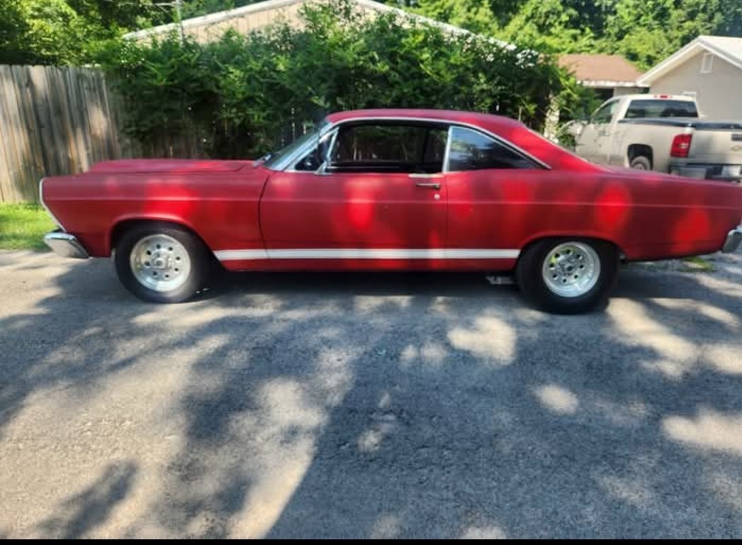 Ford-Fairlane-1966-9