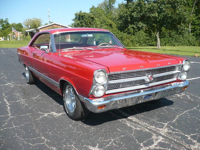 Ford-Fairlane-1966-Red-5