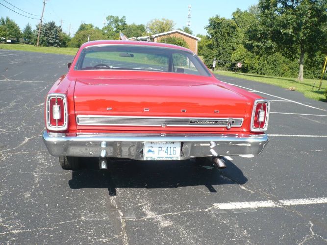 Ford-Fairlane-1966-Red-7
