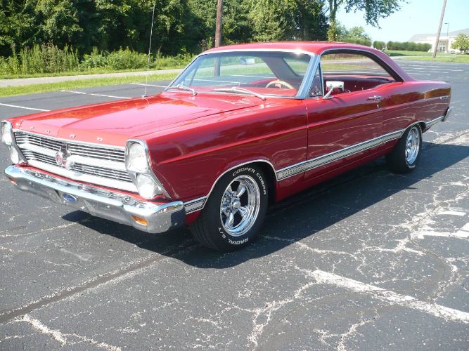 Ford-Fairlane-1966-Red-9