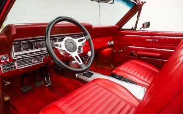 Ford-Fairlane-1967-Candy-Apple-Red-Red-1