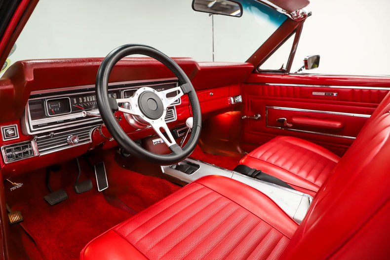 Ford-Fairlane-1967-Candy-Apple-Red-Red-1