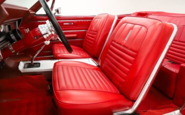 Ford-Fairlane-1967-Candy-Apple-Red-Red-10