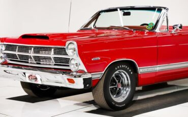 Ford-Fairlane-1967-Candy-Apple-Red-Red-17