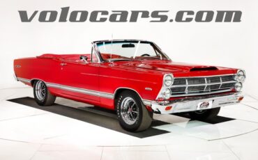 Ford-Fairlane-1967-Candy-Apple-Red-Red