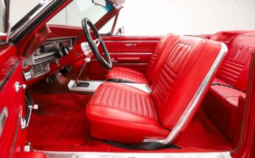 Ford-Fairlane-1967-Candy-Apple-Red-Red-4