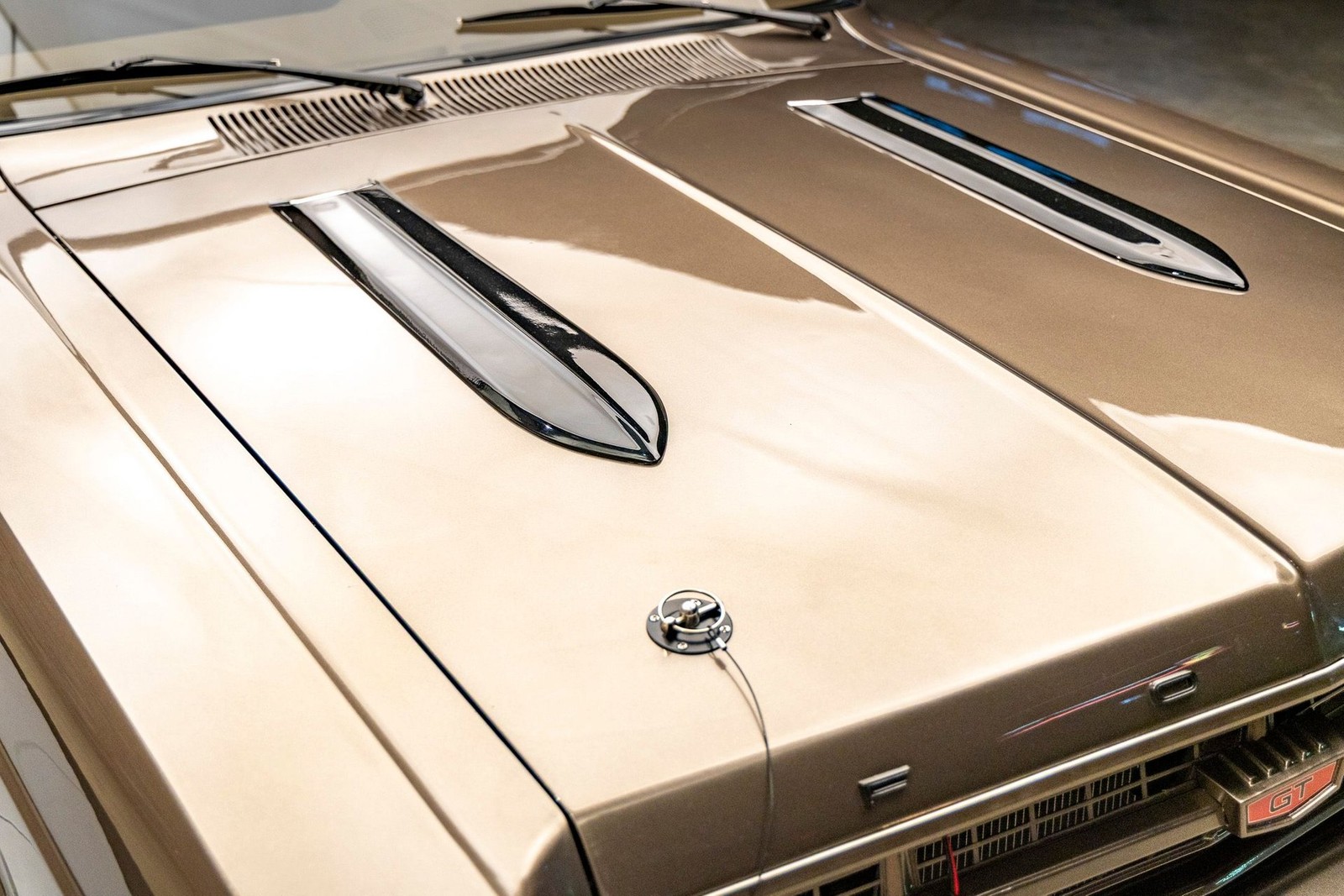 Ford-Fairlane-1967-Coupe-16