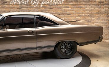 Ford-Fairlane-1967-Coupe-7