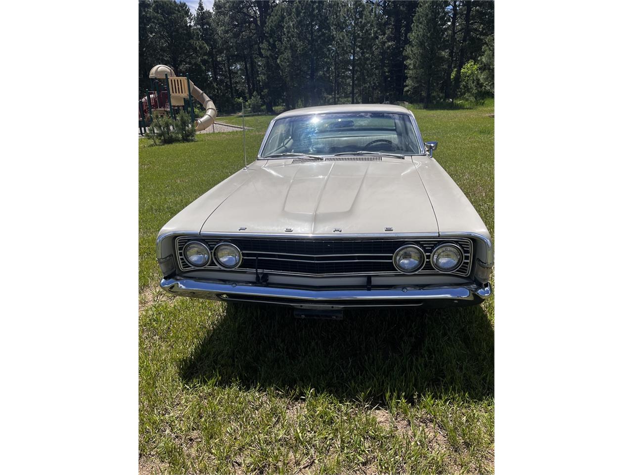 Ford-Fairlane-1968-Beige-Tan-27