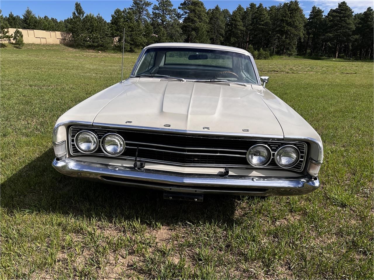 Ford-Fairlane-1968-Beige-Tan-28