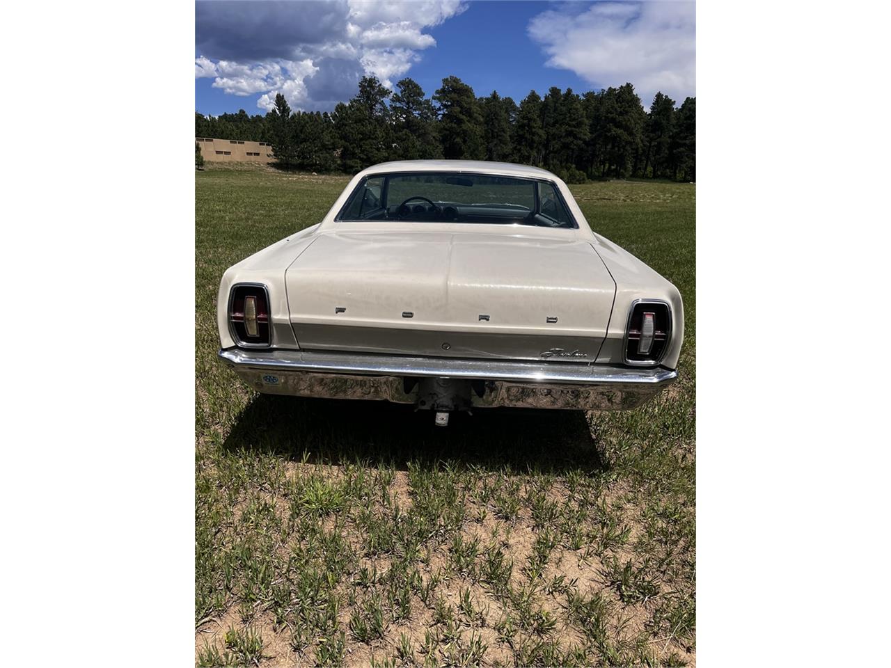 Ford-Fairlane-1968-Beige-Tan-29