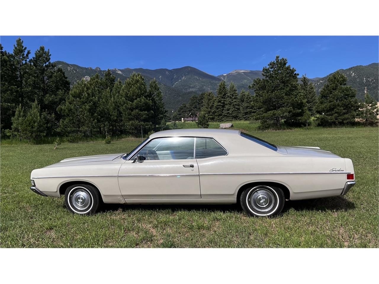 Ford-Fairlane-1968-Beige-Tan-3