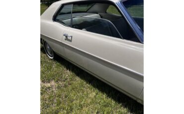 Ford-Fairlane-1968-Beige-Tan-31