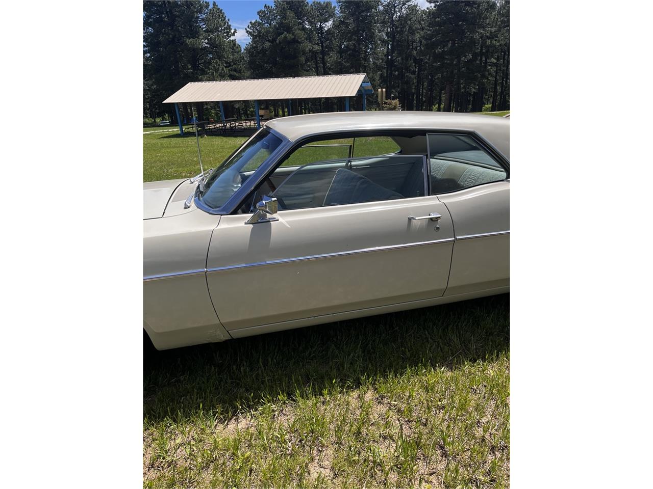 Ford-Fairlane-1968-Beige-Tan-33
