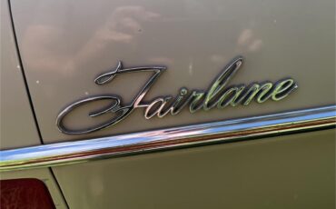 Ford-Fairlane-1968-Beige-Tan-35