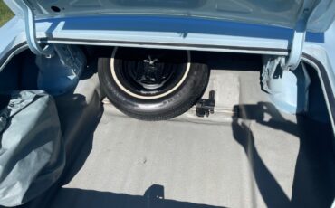 Ford-Fairlane-1969-SDN-13