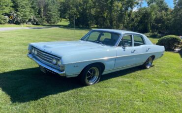 Ford-Fairlane-1969-SDN-2