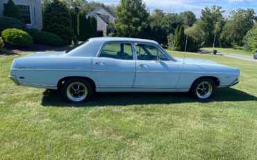 Ford-Fairlane-1969-SDN-7