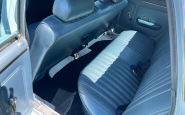 Ford-Fairlane-1969-SDN-9