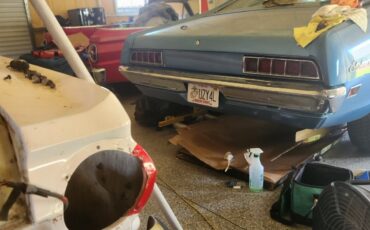 Ford-Fairlane-1971-8