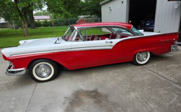 Ford-Fairlane-500-1957-red-1