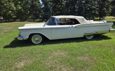 Ford-Fairlane-500-1959-White-Red